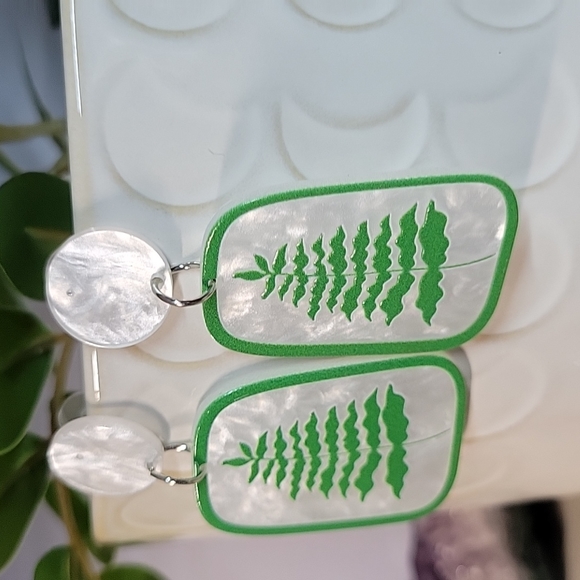 🔥LAST PAIR🔥 Fern Pearly Lucite Drop Earrings, S925 - Picture 3 of 5